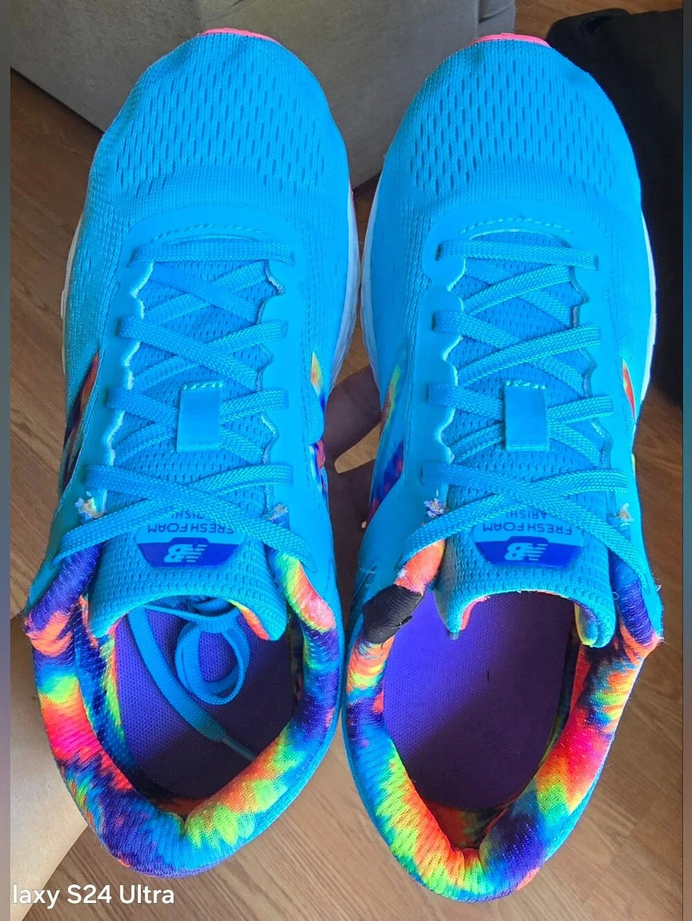 Sz 4 Big Kids BEW BALANCE FRESH FOAM ARISHI V2 'Bright Blue' Running Shoes